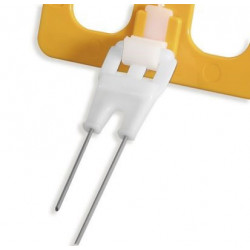 Пластмасова игла с накрайник за забождане от неръждаема стомана и картодържател, черна Пластмасова игла с накрайник за забождане от неръждаема стомана и картодържател, черна