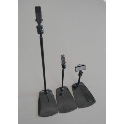 Малка трапецовидна основа G, рамо 5 см и малък картодържател, черни Малка трапецовидна основа G, рамо 5 см и малък картодържател, черни